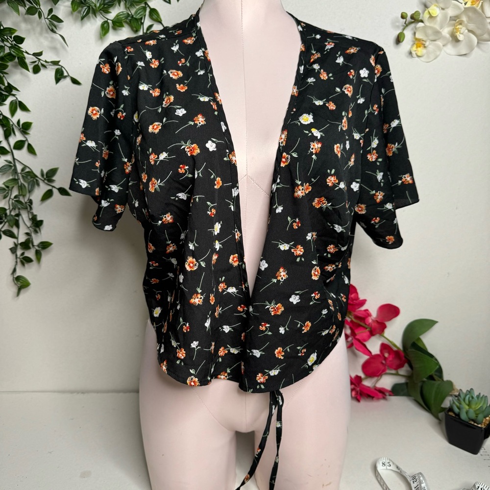 🖤 SHEIN Curve Wrap Top 🖤